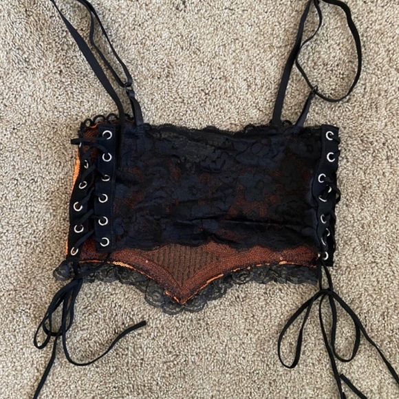 XS Disco Lemonade Pumpkin Queen Top - Picture 3 of 3